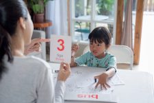 6 Cara Memotivasi Anak Belajar Lebih Rajin Di Rumah